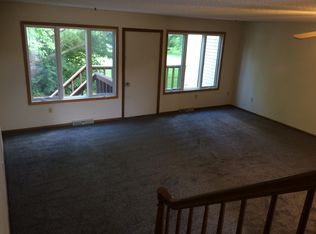 1138 Highland Ave, Northfield, MN 55057