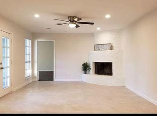 2118 Blueberry Ln, Pasadena, TX 77502