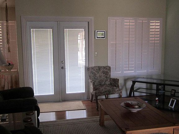 3rd image of 3201 W Avenida Manana