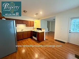 30 Hubbard St #2 — Photo 7