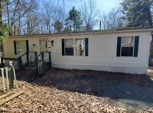 309 Hamilton Ln, Blakeslee, PA 18610