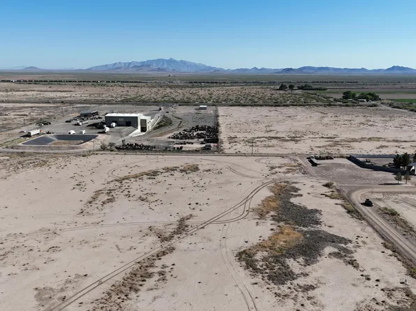 5335 Angus Rd SE, Deming, NM 88030