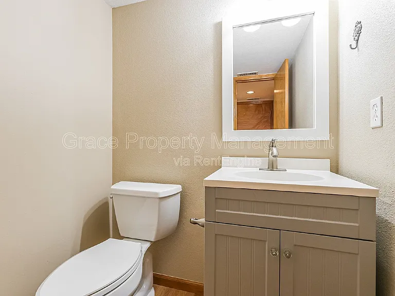 2329 Alpha Ct — Photo 14