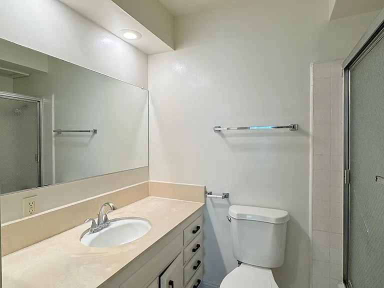 921 Arcadia Ave #4 — Photo 18