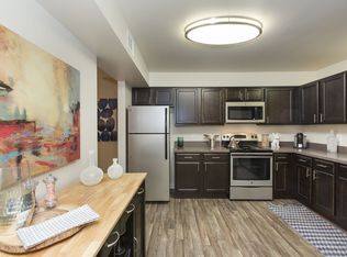 500 E Constitution Dr #61-5, Palatine, IL 60074