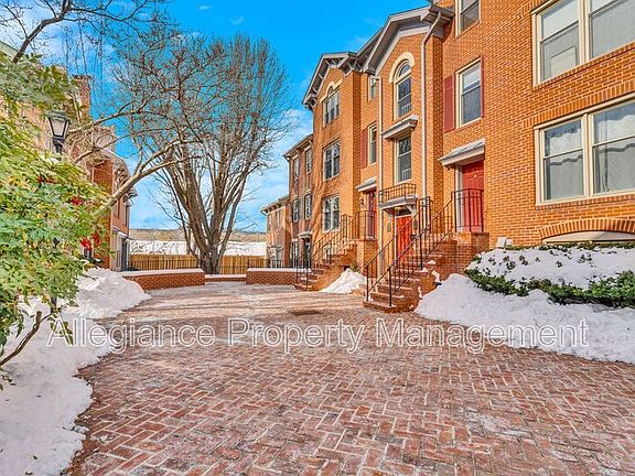 4th image of 534 Colecroft Ct