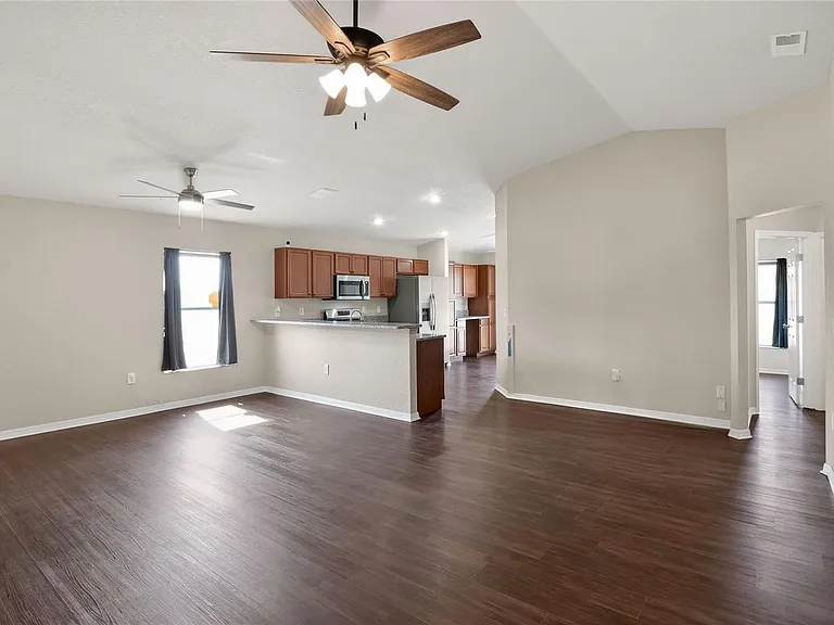 780 Overlook Grove Dr — Photo 17