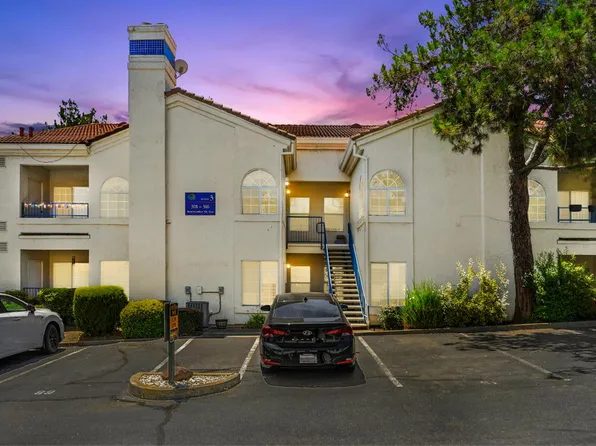 304 Beachcomber Dr E #2008, Rocklin, CA 95677