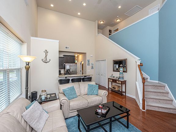 2nd image of 1672 Saint Johns Parrish Way