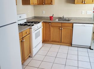 20 Grant Ave, Harrison, NJ 07029