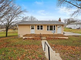 304 Ridge St, Excelsior Springs, MO 64024