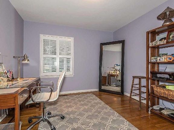 4th image of 23 School Ln