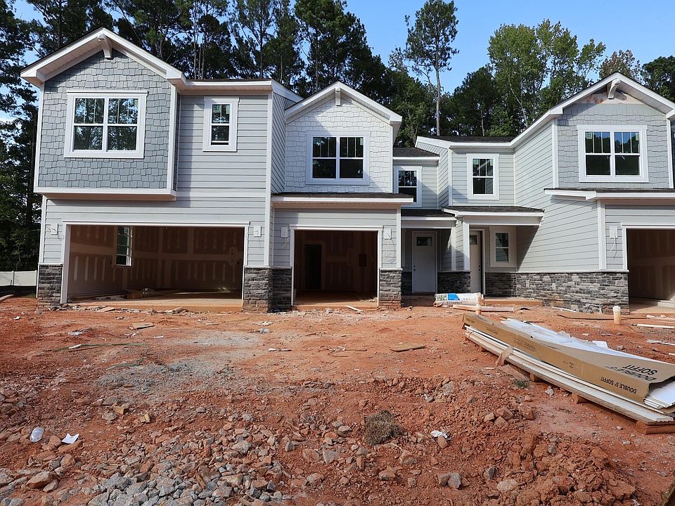 1st image of 2922 Spring Manor Way