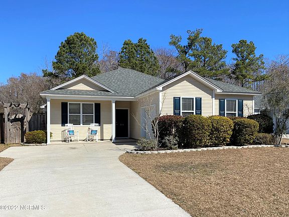 2nd image of 310 Coral Stone Court SE