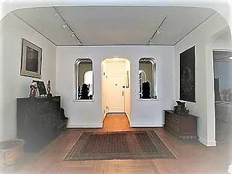 Sold by R New York