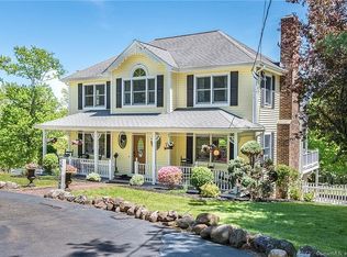 105 Building Brook Rd, Hamden, CT 06514