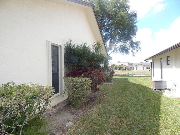 4th image of 6229 Lakemont Circle