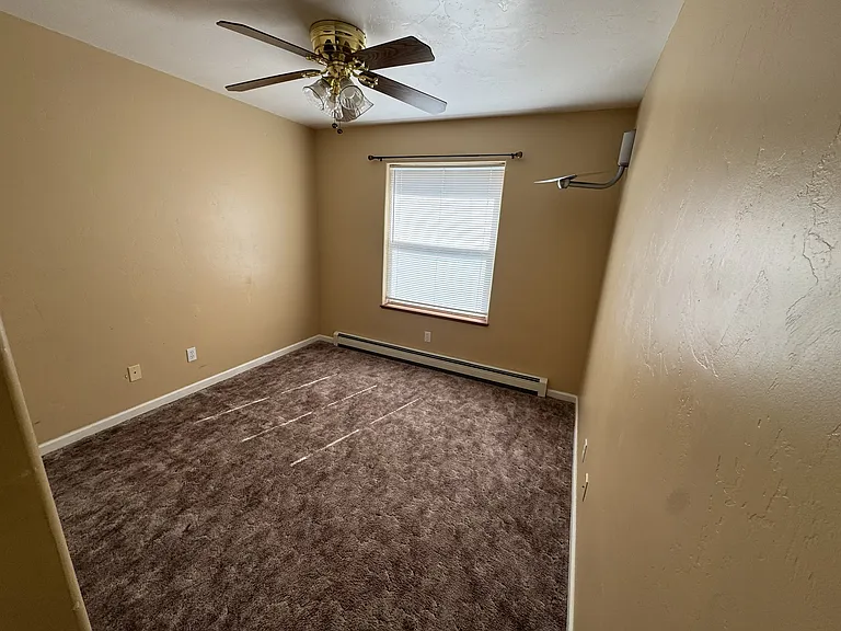 1552 Balsam Ct — Photo 17