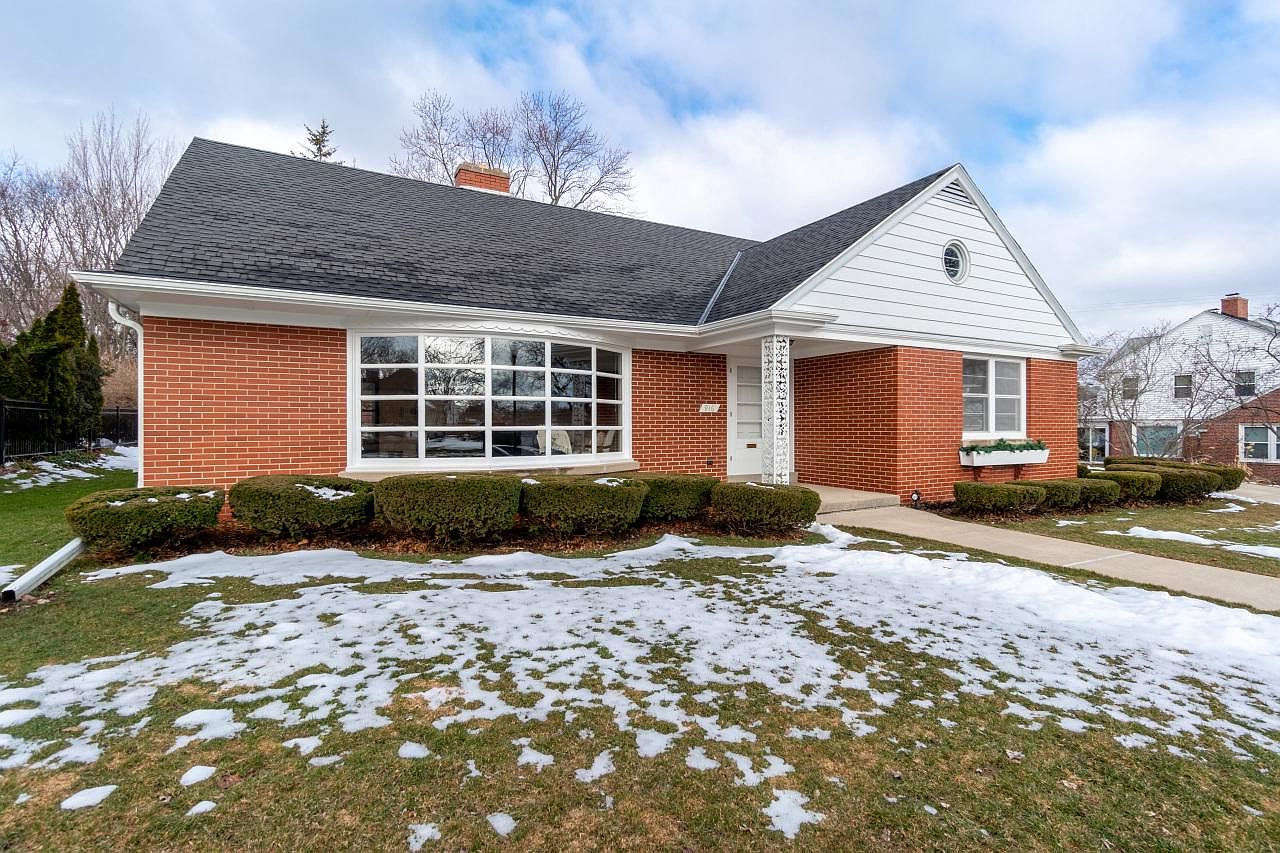 916 Orchard ST, Racine, WI 53405 Zillow