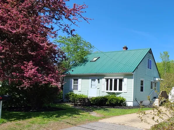 51 Applevale Drive, Dover, NH 03820