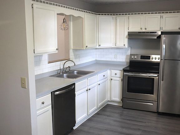 5th image of 507 Dowd St