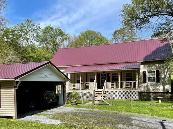 921 Raleigh Ridge Rd, Beckley, WV 25801