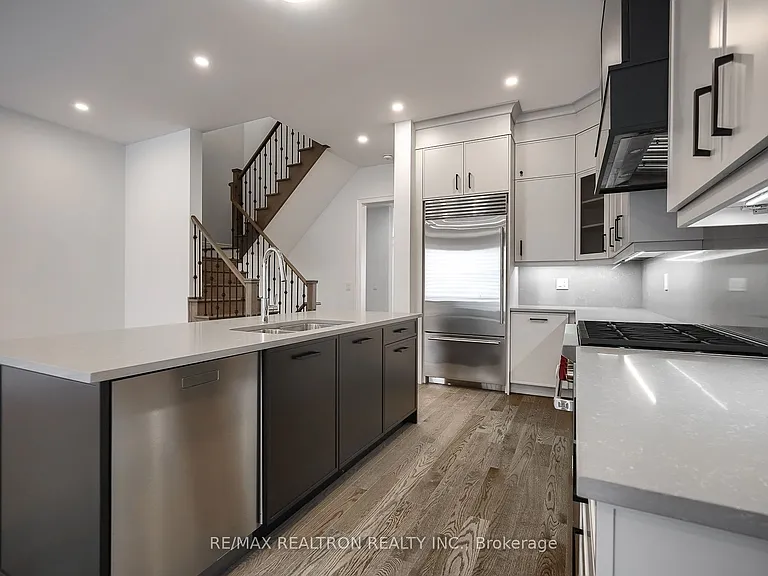 9480 Bayview Ave #4A — Photo 7