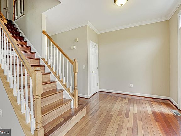 4th image of 1843 Strickland Ct