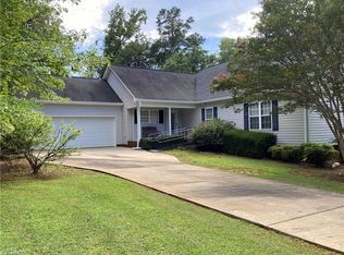 1391 Beckner Rd, Lexington, NC 27292