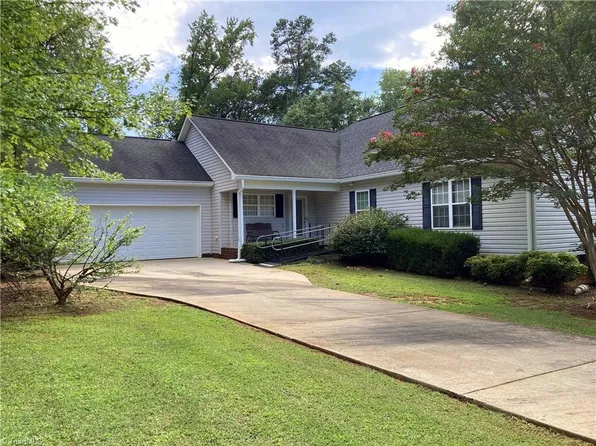 1391 Beckner Rd, Lexington, NC 27292