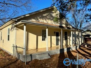 3215 Clopton St SW, Huntsville, AL 35805