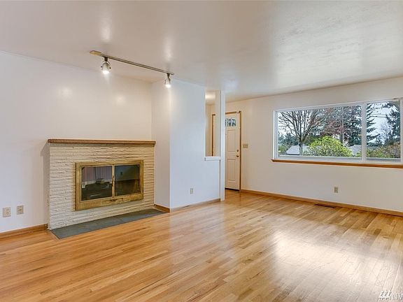 2nd image of 19348 2nd Ave NW