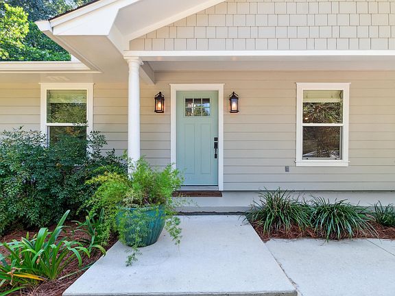 4th image of 1528 Goodwood Ct