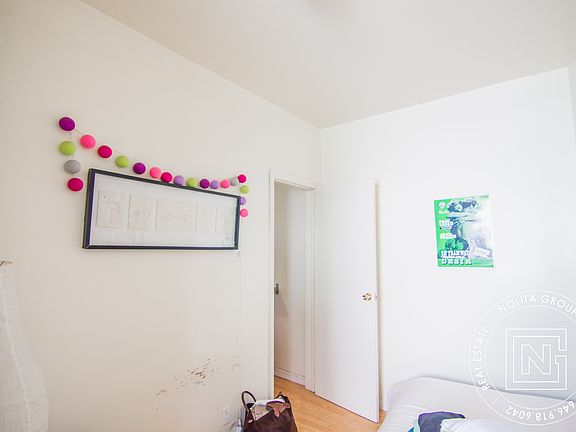 3rd image of 149 Elizabeth St #4U