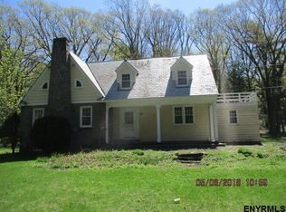 9 Douglas Ave, Rensselaer, NY 12144