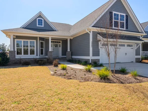 3461 Lake Club Circle, Oak Island, NC 28461