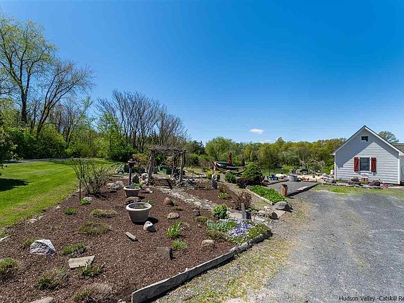 3rd image of 1401 Boppys Ln