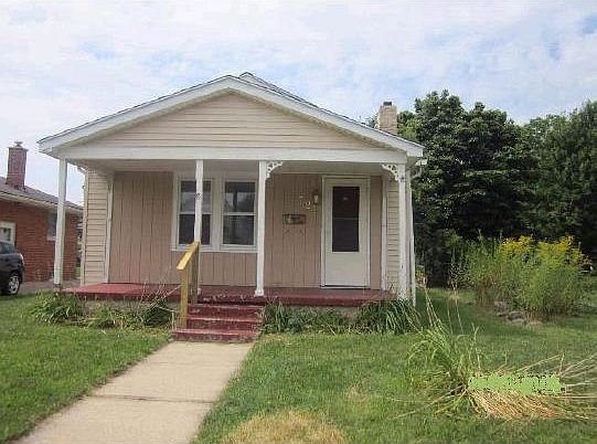 1st image of 725 Carlton St