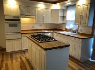 2167 W 100th St, Cleveland, OH