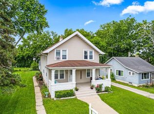 135 Lake St #1, Pewaukee, WI 53072