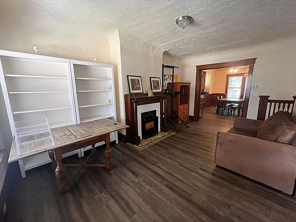 2nd image of 1483 E 115th St