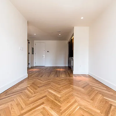 Rented by Nooklyn NYC LLC | media 107