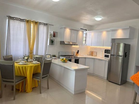 5th image of Calle Geranio 506