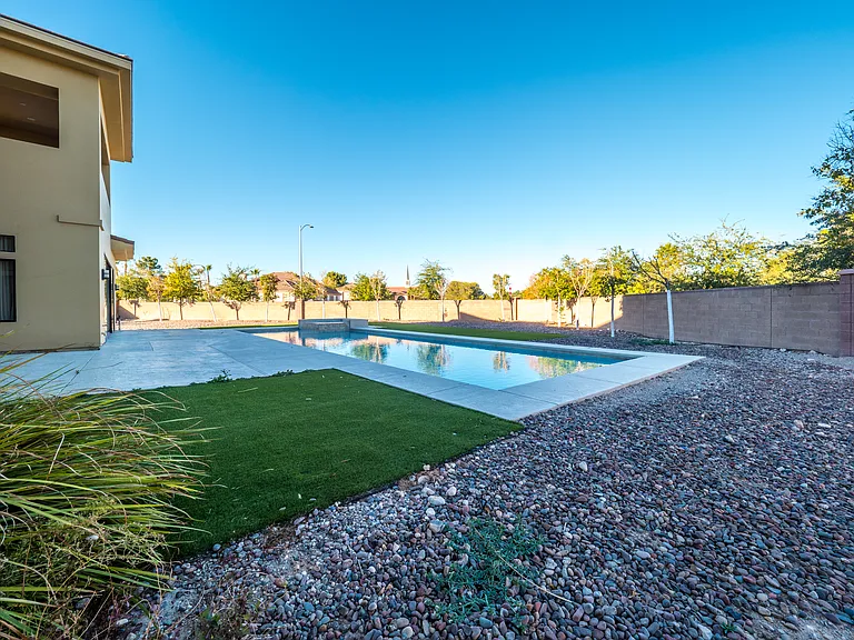 7426 Yonie Ct — Photo 63