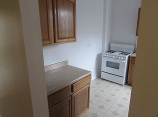 9 E 167th St, Bronx, NY 10452