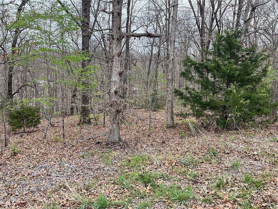 1st image of Sandhurst Dr #14