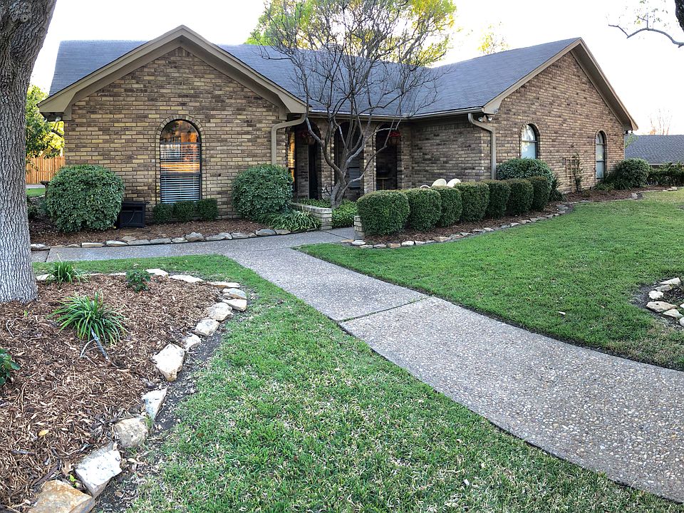 1st image of 10006 Forest View Dr