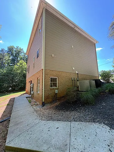 5698C Colonial Hwy Photo 1
