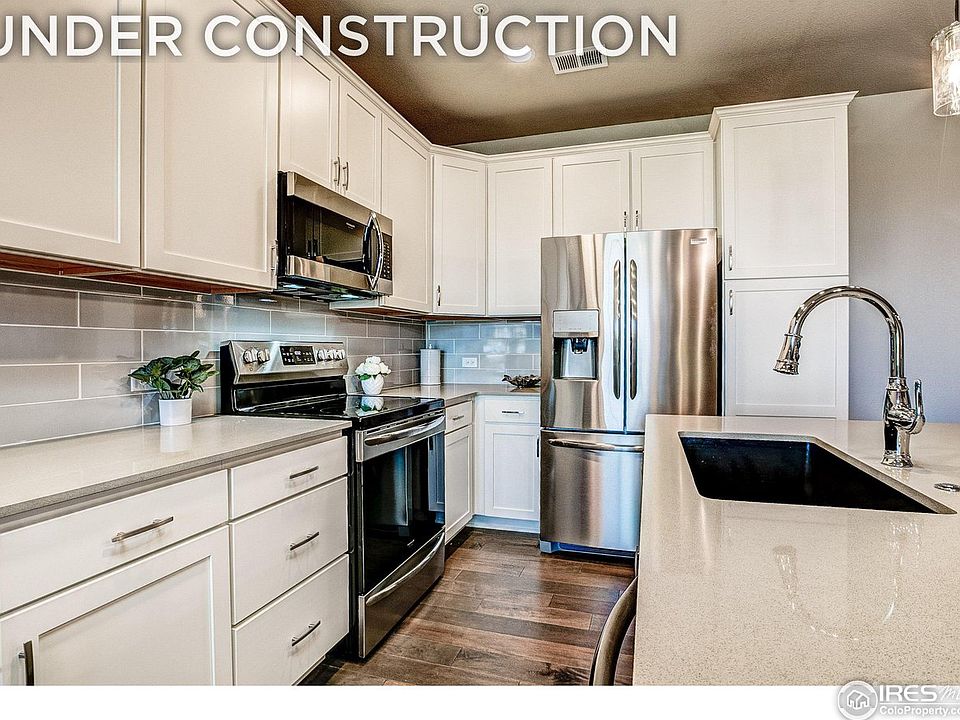 1st image of 926 Schlagel St #1
