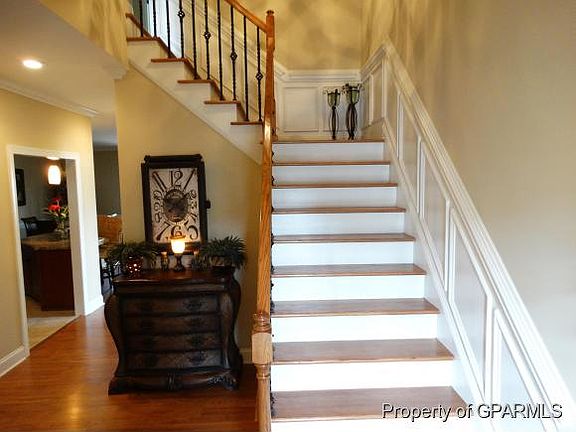 4th image of 2334 A Dovedale Dr